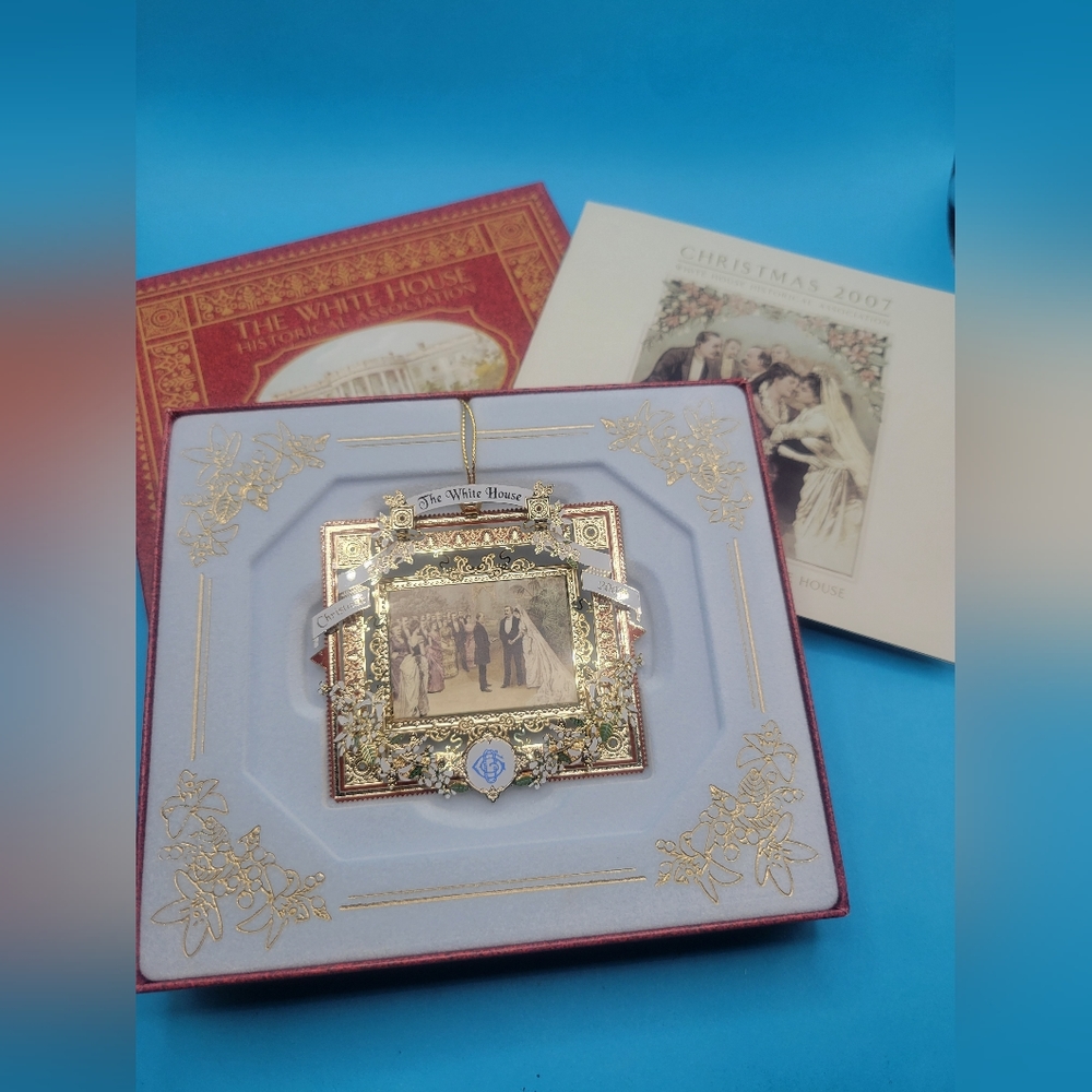 2007 White House Historical Association  Christmas Ornament